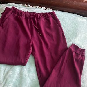 Jogger scrubs